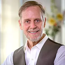 Display photo for Richard Dickens, Director of Client Advocacy, Receives 2017 AOSW Leadership Award in Oncology Social Work