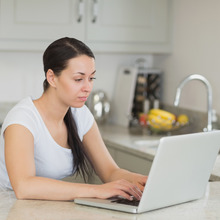 Womancomputersq